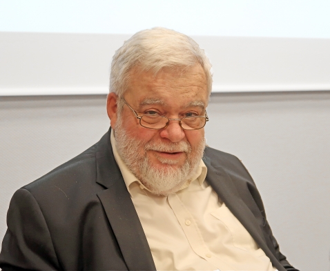 Le Conférencier Philippe Grandchamp