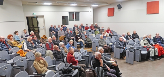 Les participants à l'assemblée générale
