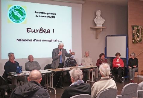 Le bureau et son président Michel Amoudry
